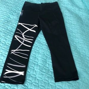 NWOT Under Armour M leggings